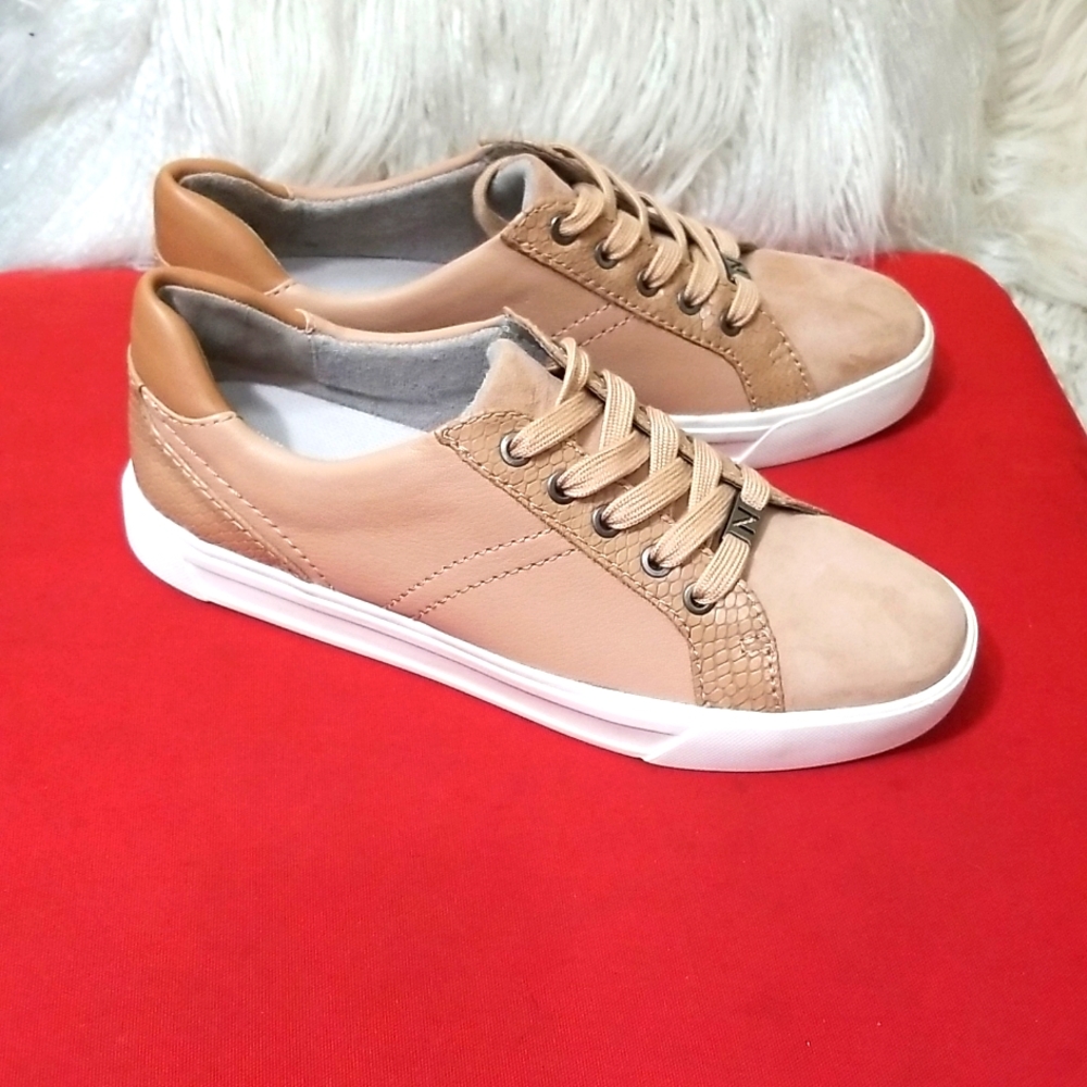 Naturalizer Astara Sneakers